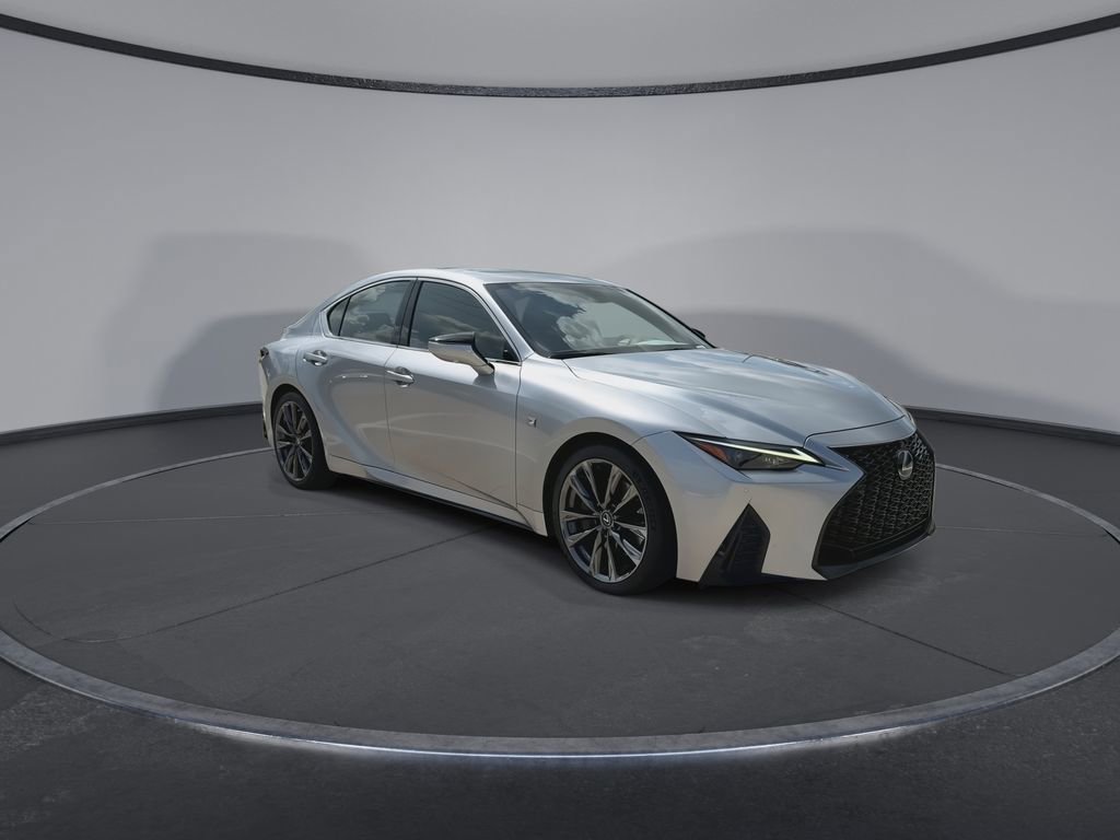Used 2022 Lexus IS 350 F Sport RWD image 2