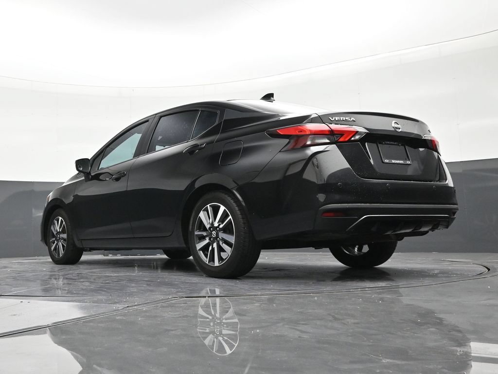 Used 2021 Nissan Versa SV FWD image 22