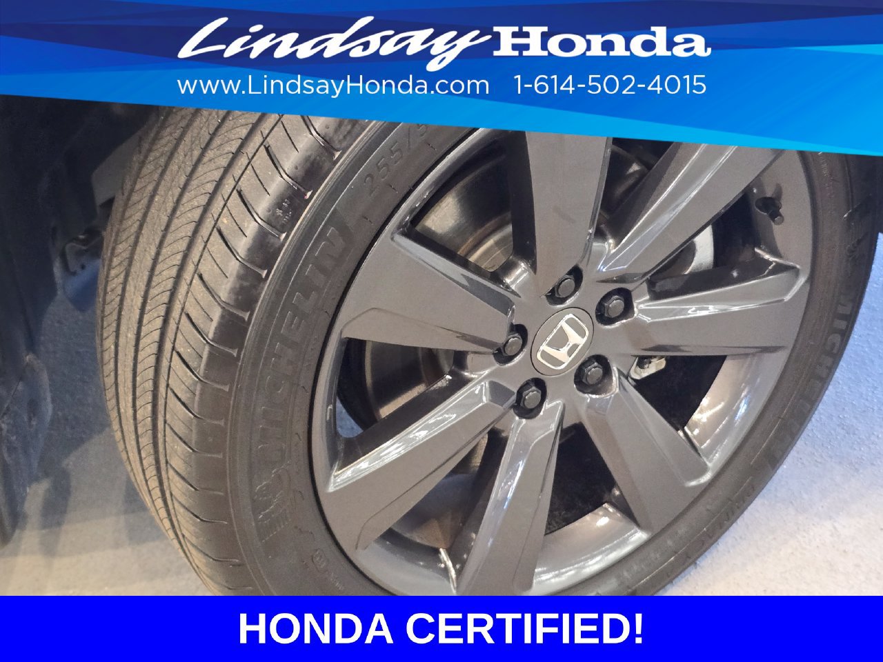 Certified 2025 Honda Pilot Sport image 26