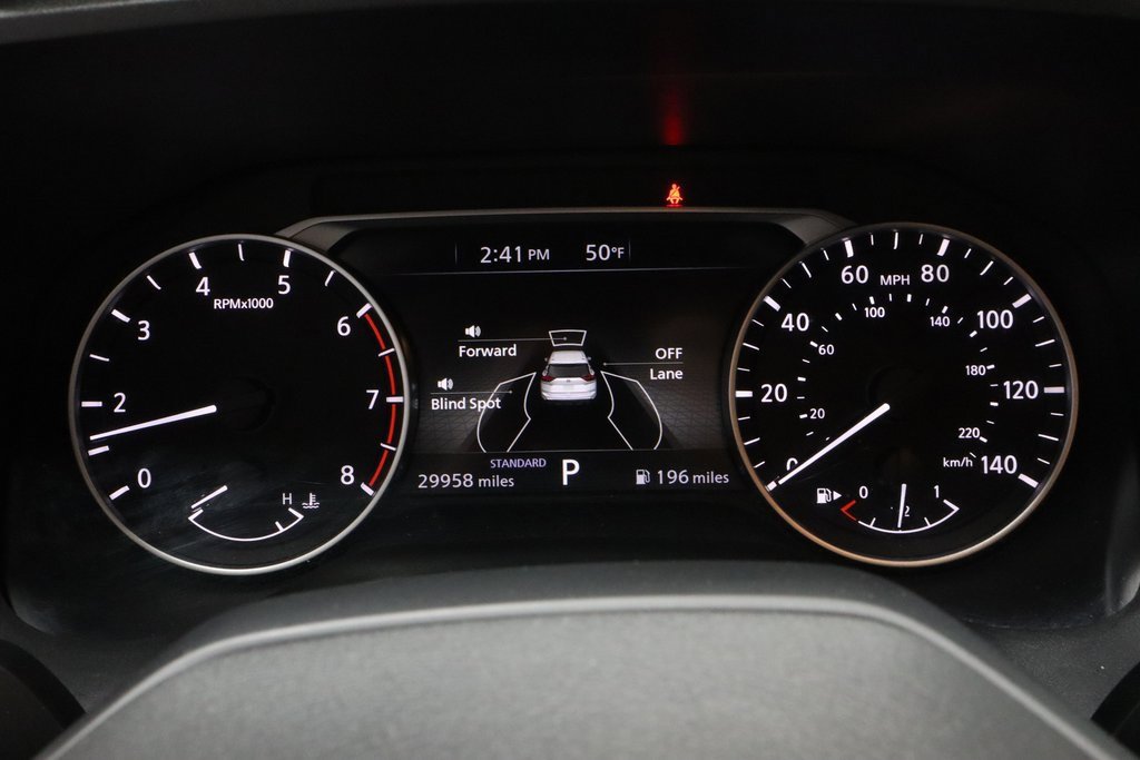 Certified 2025 Nissan Rogue SV image 29