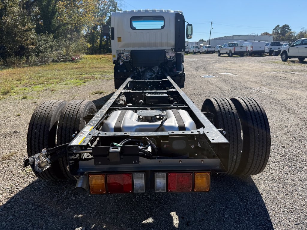 New 2025 Isuzu NPR RWD image 6
