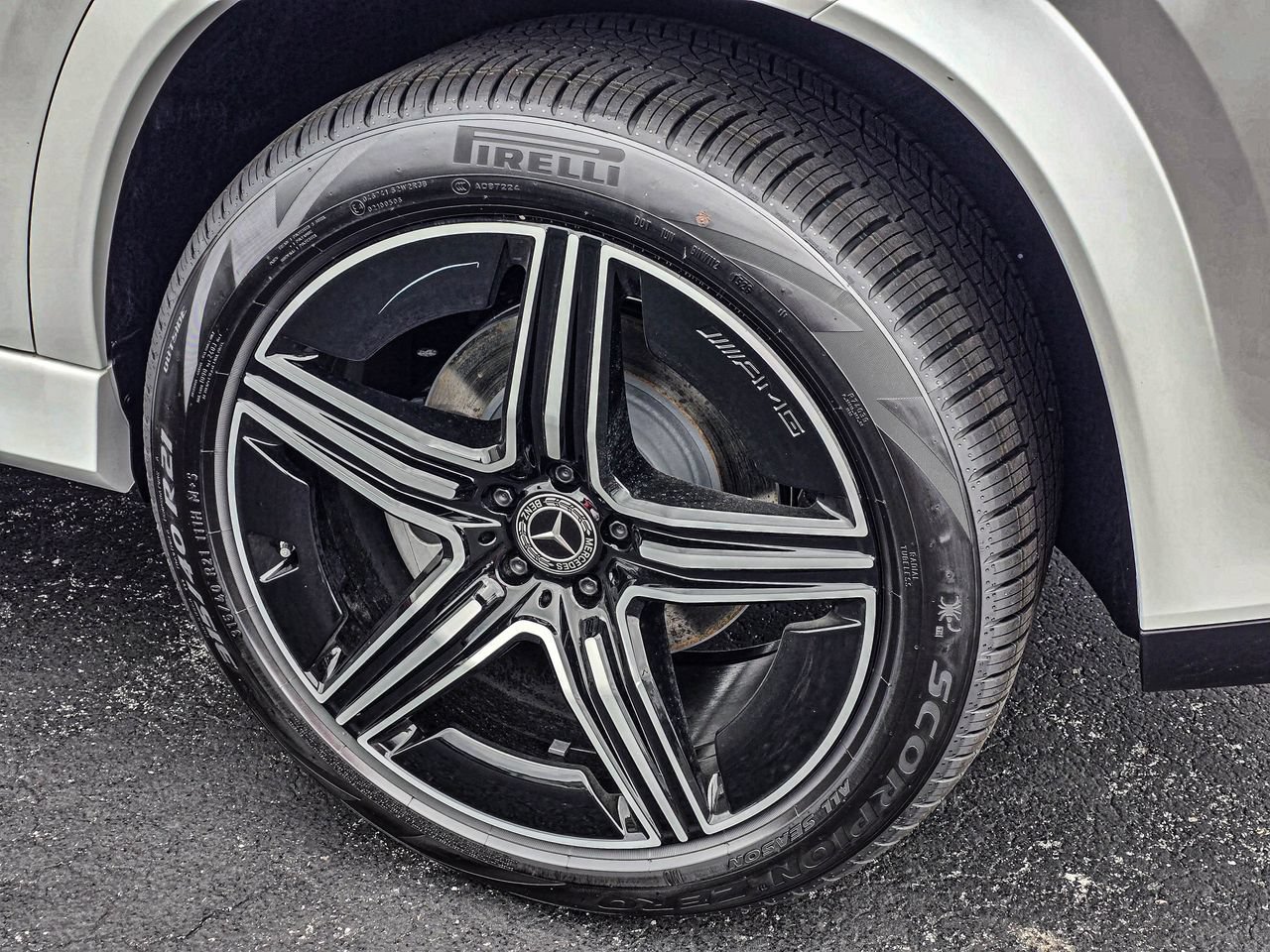 New 2026 Mercedes-Benz GLE 350 4MATIC image 12