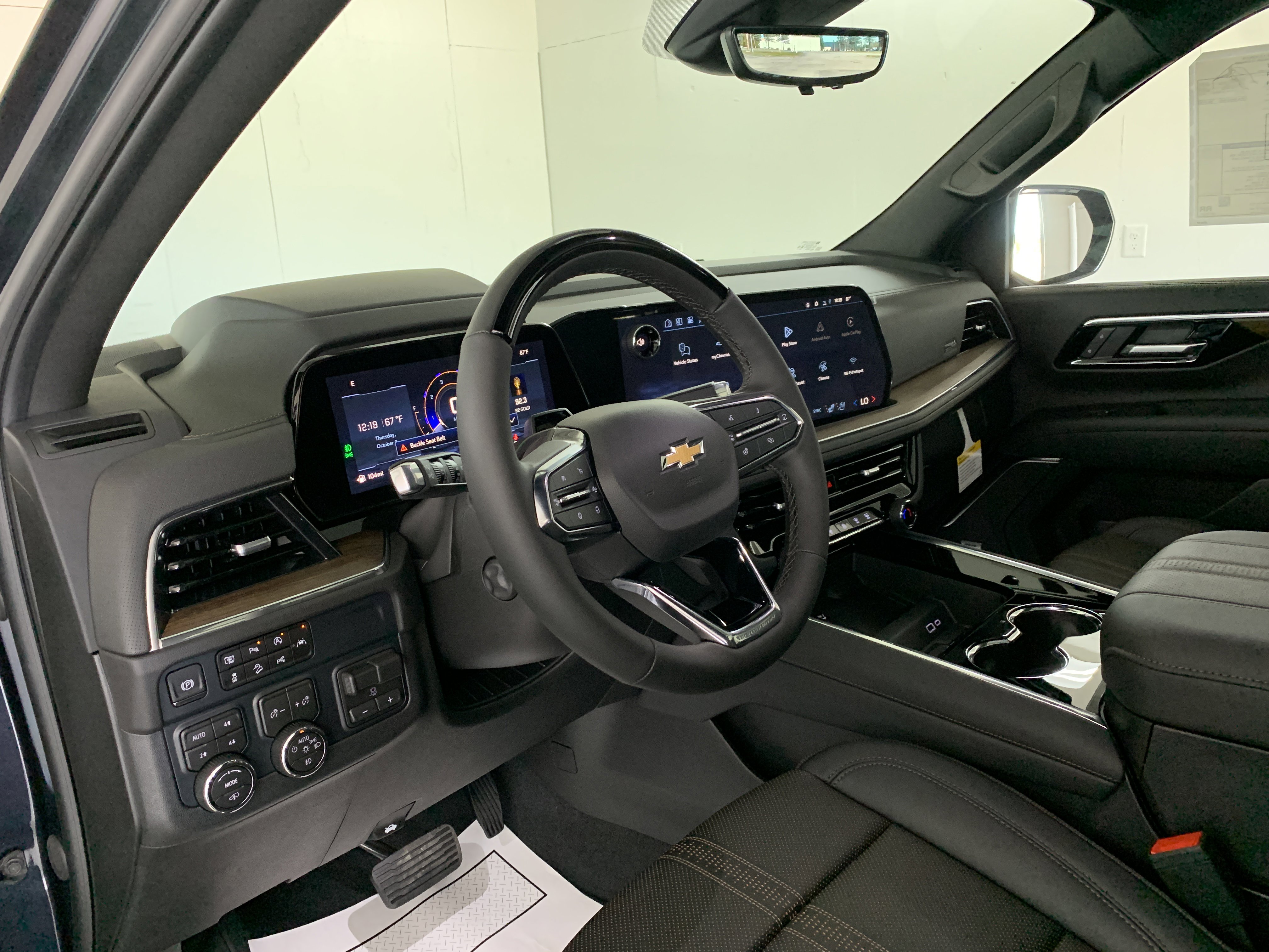 New 2026 Chevrolet Tahoe High Country image 14