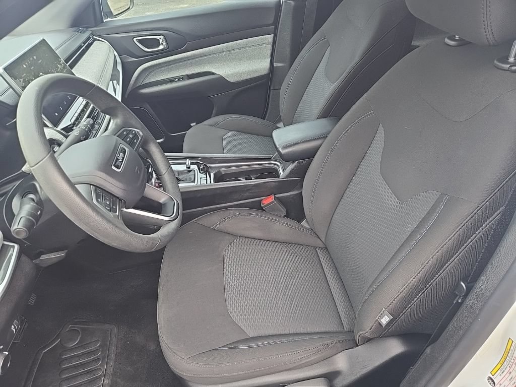 Used 2024 Jeep Compass Sport AWD/4WD image 23