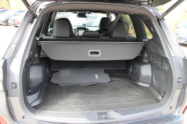 Used 2025 Subaru Forester Limited AWD/4WD image 35
