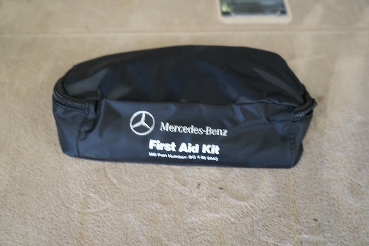 Used 2016 Mercedes-Benz E 350 4MATIC Wagon image 63