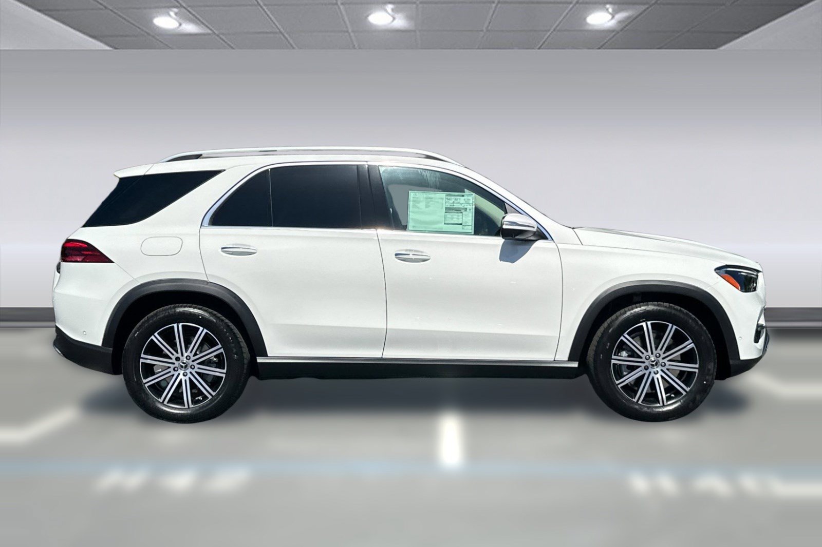 New 2026 Mercedes-Benz GLE 450e 4MATIC image 8