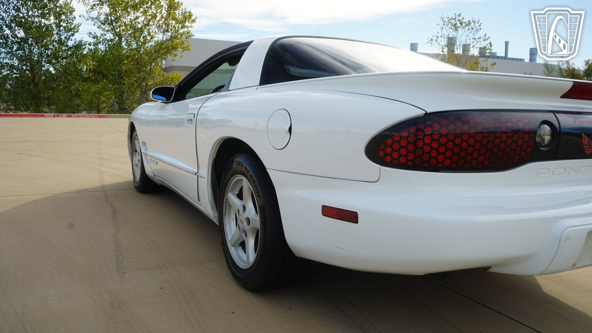 Used 1998 Pontiac Firebird Formula w/ Opt Pkg image 29