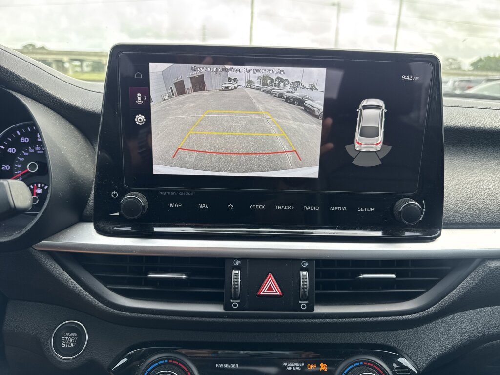 Certified 2023 Kia Forte GT w/ GT2 Package image 31