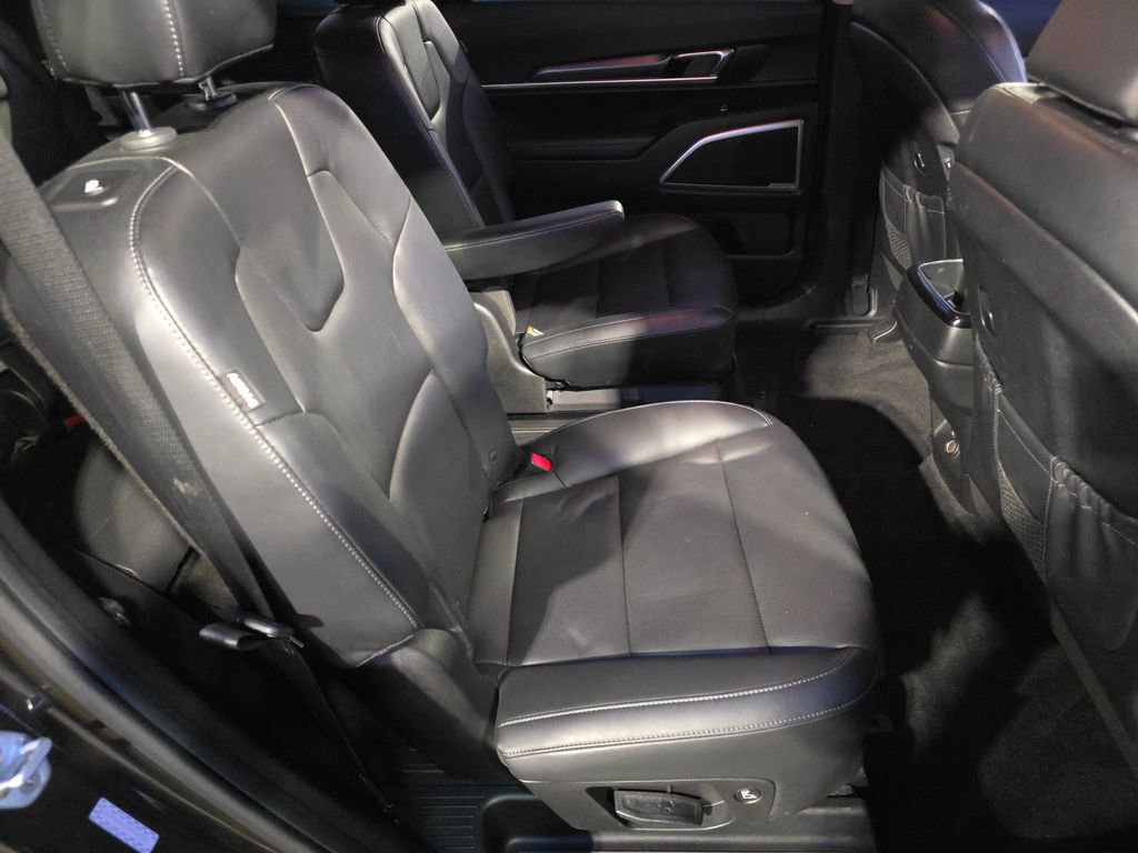 Used 2023 Kia Telluride S image 20