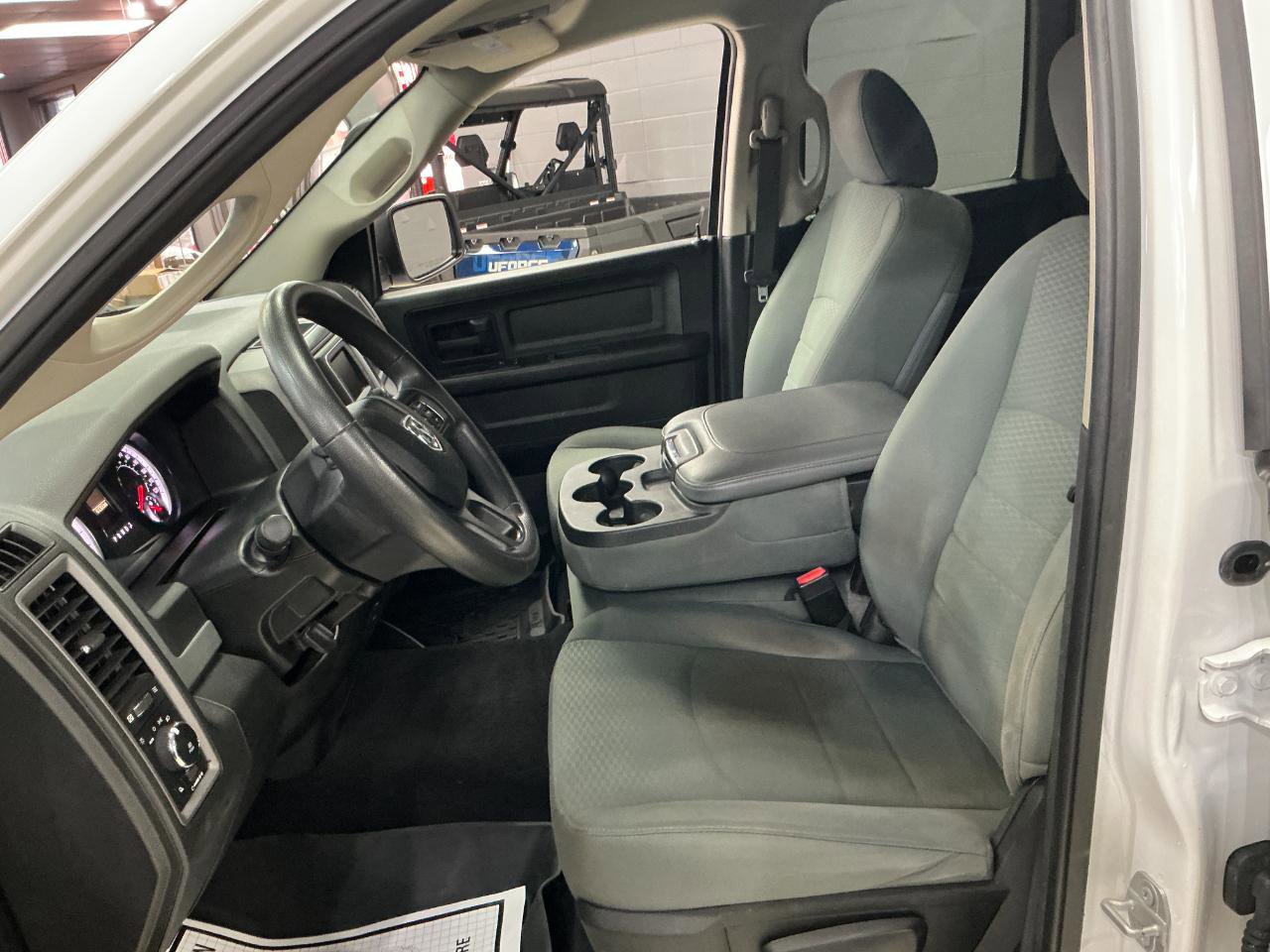 Used 2019 RAM 1500 Express w/ Express Value Package AWD/4WD image 12