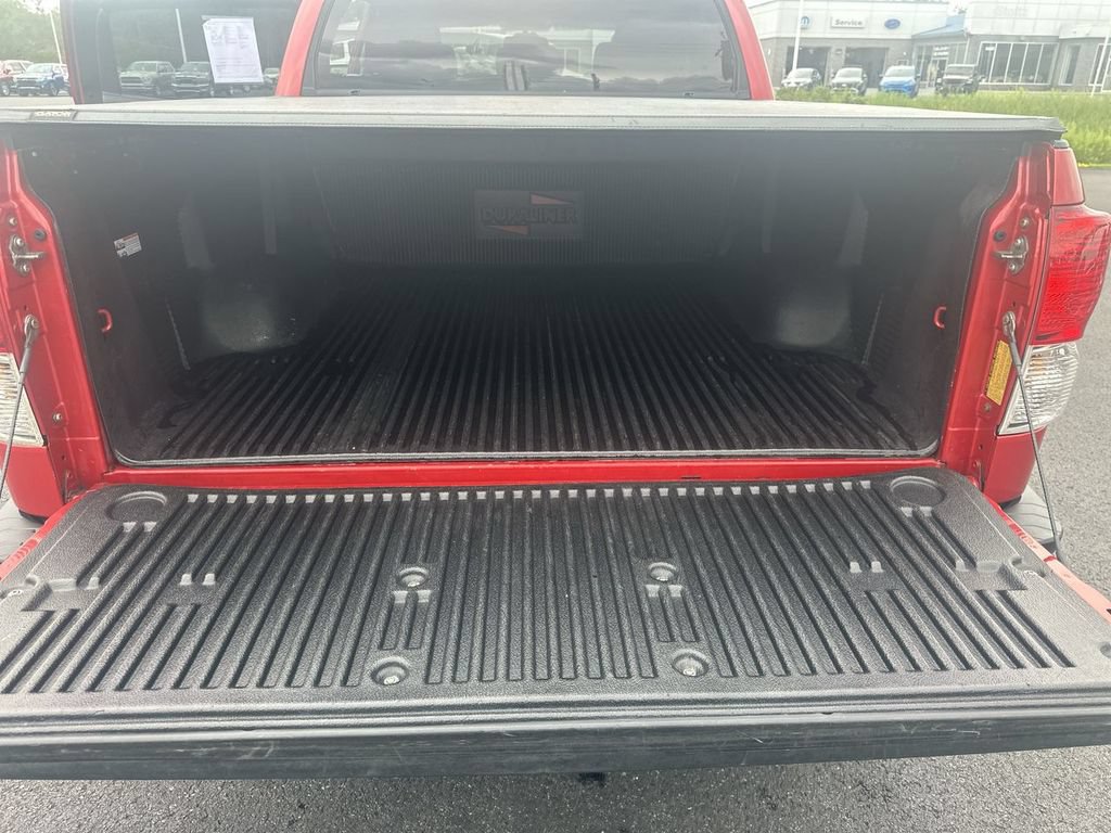 Used 2012 Toyota Tundra Limited w/ Platinum Pkg AWD/4WD image 30