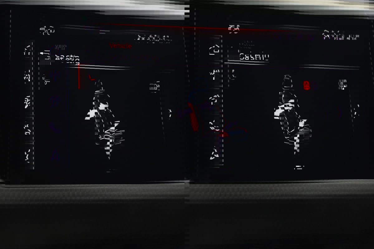 Used 2024 Audi RS e-tron GT w/ Carbon Performance Package image 64