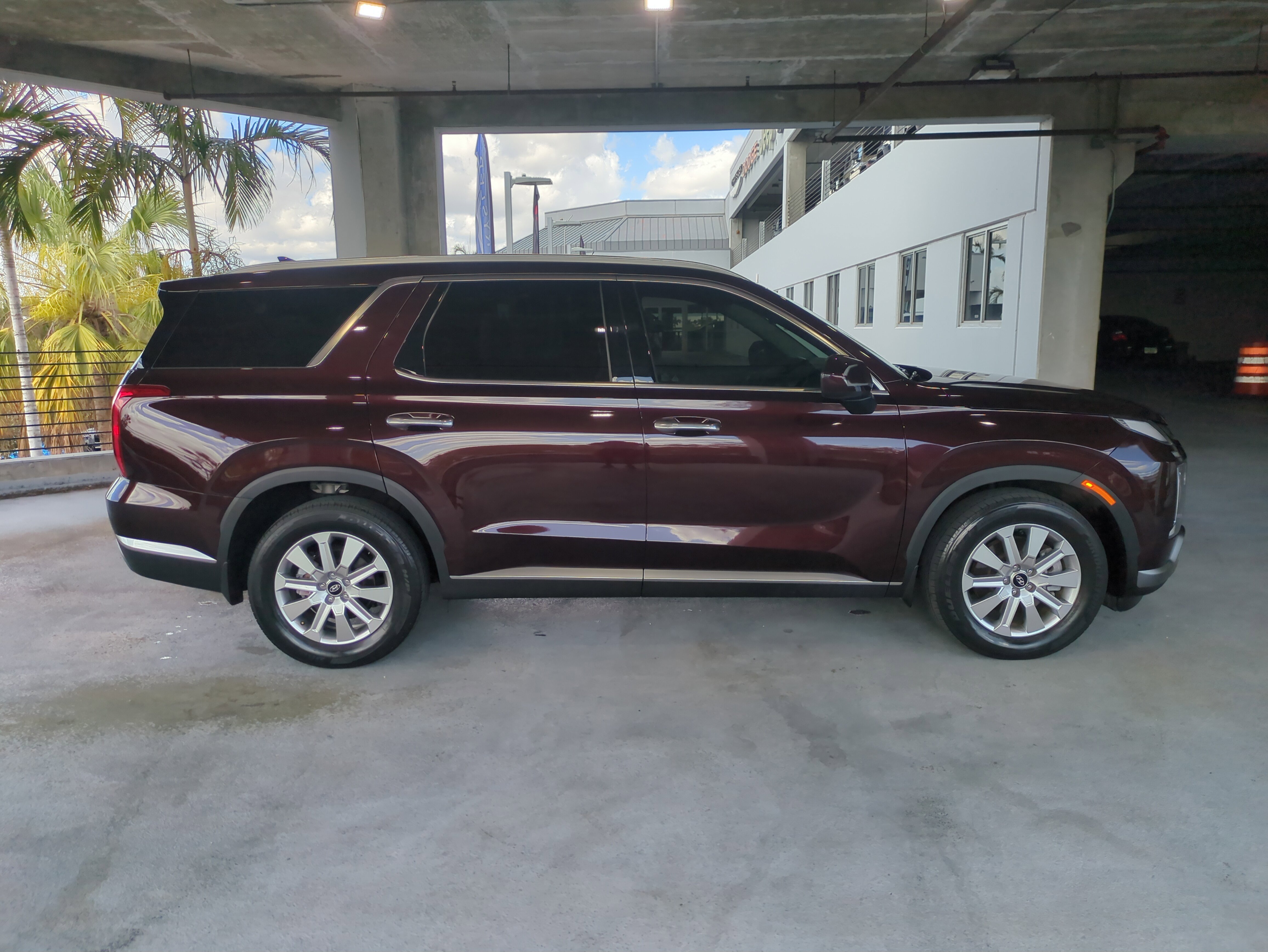 Used 2023 Hyundai Palisade SEL image 4