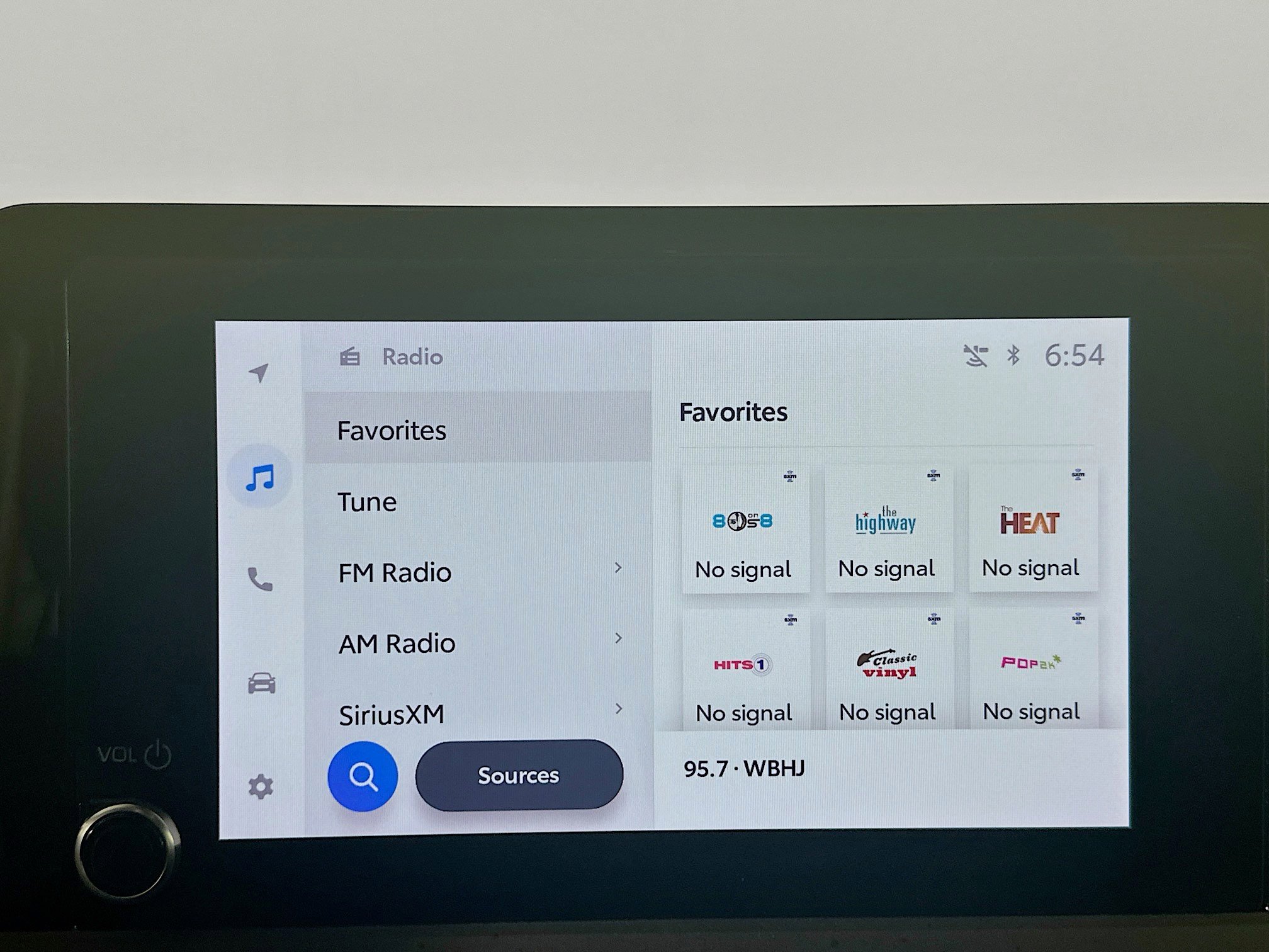 Used 2024 Toyota Prius LE image 21