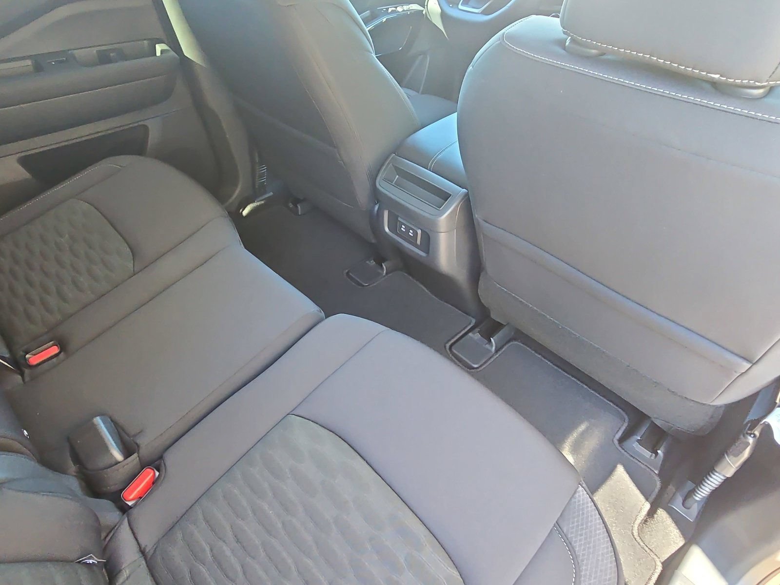New 2026 Nissan Pathfinder SV w/ Cargo Package FWD image 10