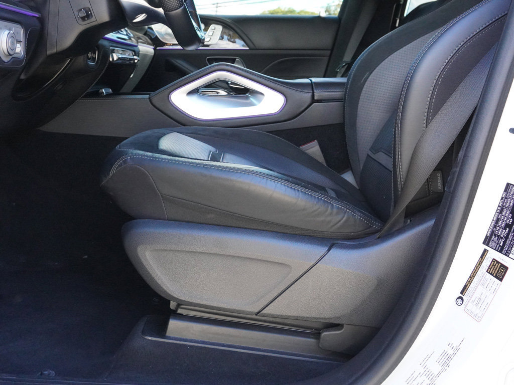 Used 2022 Mercedes-Benz GLS 63 AMG 4MATIC image 30