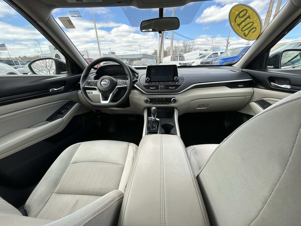 Used 2019 Nissan Altima 2.5 S AWD/4WD image 16