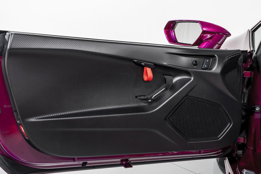 Used 2023 Lamborghini Huracan Tecnica RWD image 9