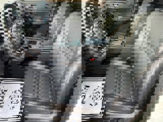 Used 2023 Nissan Rogue SV w/ SV Premium Package image 19