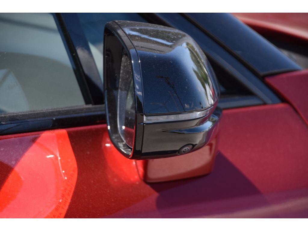 New 2026 Cadillac Vistiq Sport image 29