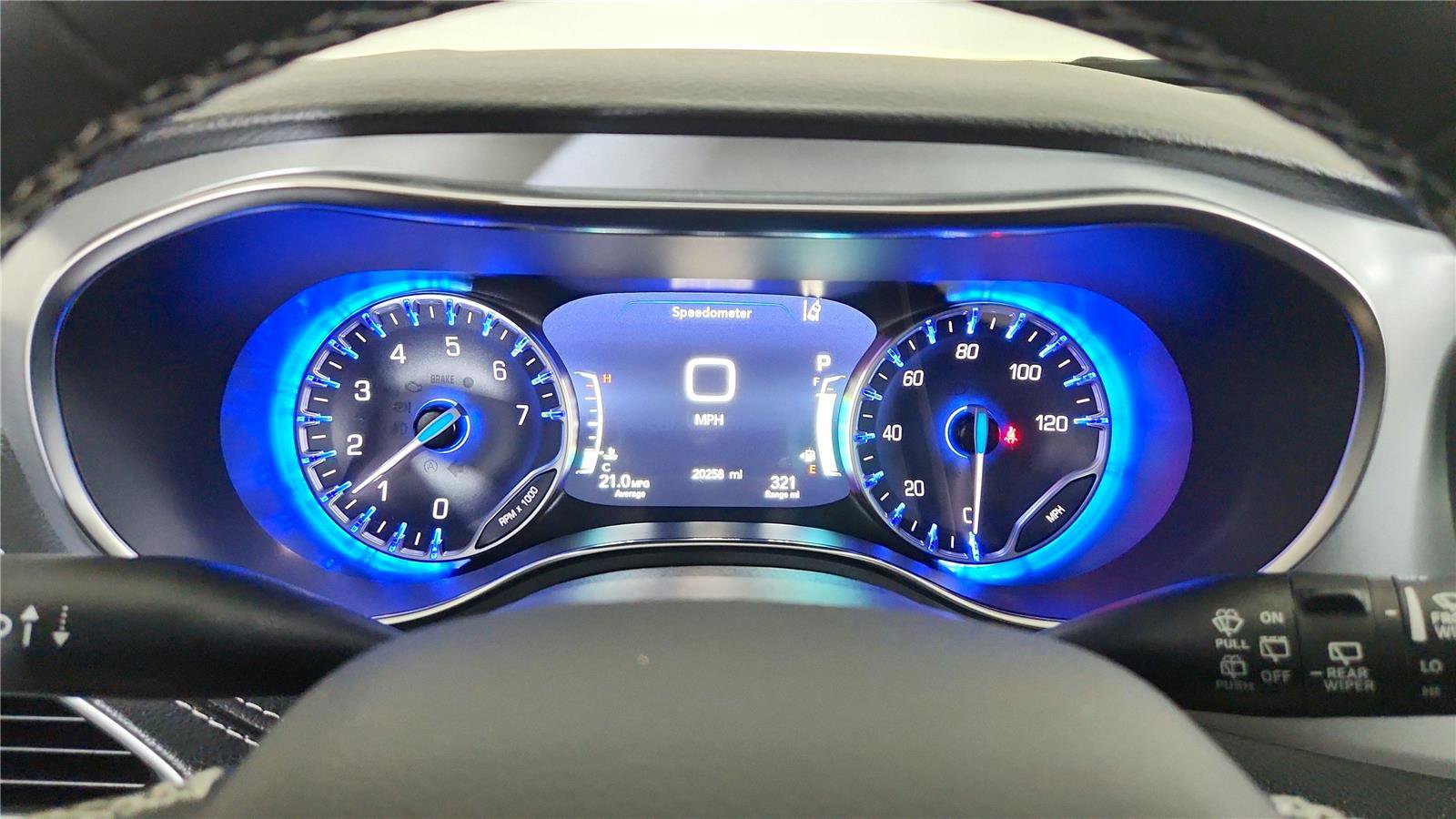 Used 2026 Chrysler Pacifica Limited FWD image 26
