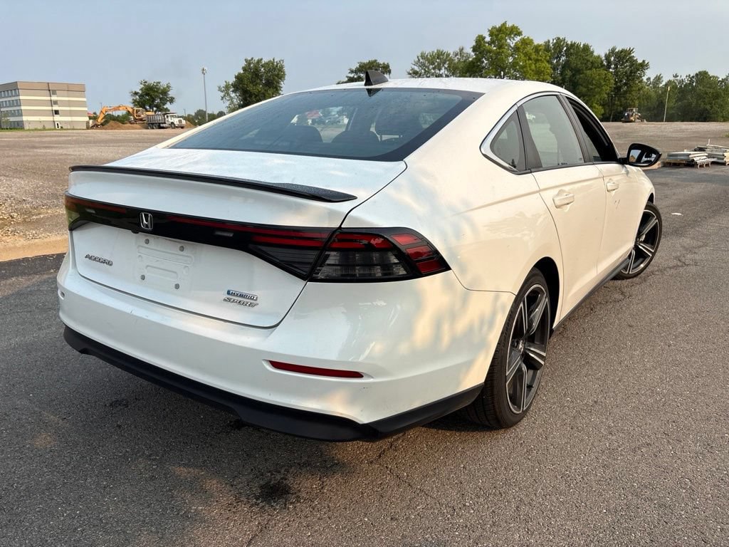 Used 2024 Honda Accord Sport image 10