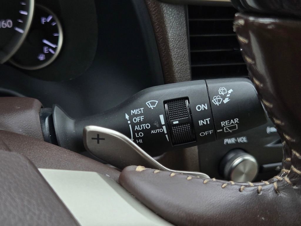 Used 2020 Lexus RX 350 AWD w/ Luxury Package image 33