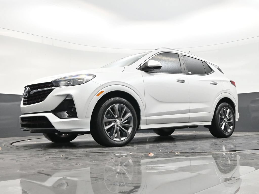Used 2022 Buick Encore GX Select w/ Sport Touring Package FWD image 21