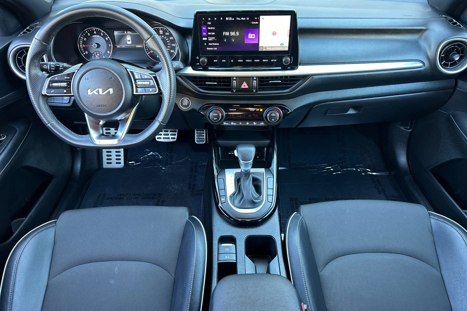 Used 2023 Kia Forte GT-Line w/ GT-Line Technology Package image 10