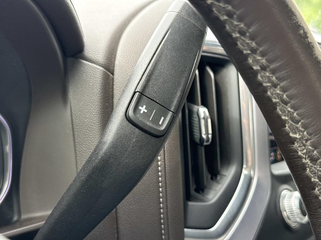 Used 2019 GMC Sierra 1500 SLT w/ SLT Premium Package AWD/4WD image 12