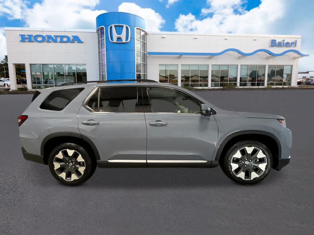 New 2026 Honda Pilot Touring image 8