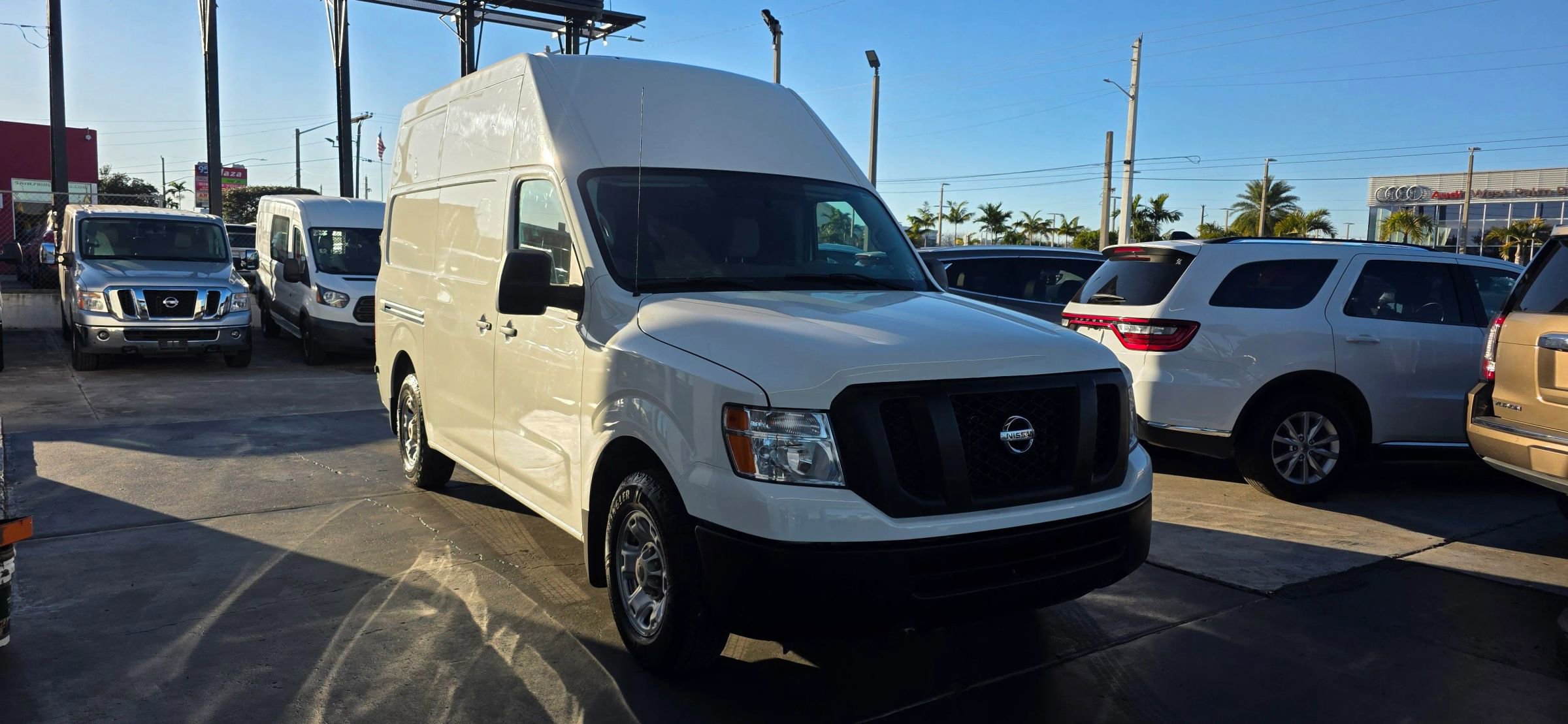 Used 2020 Nissan NV 2500 SV image 5