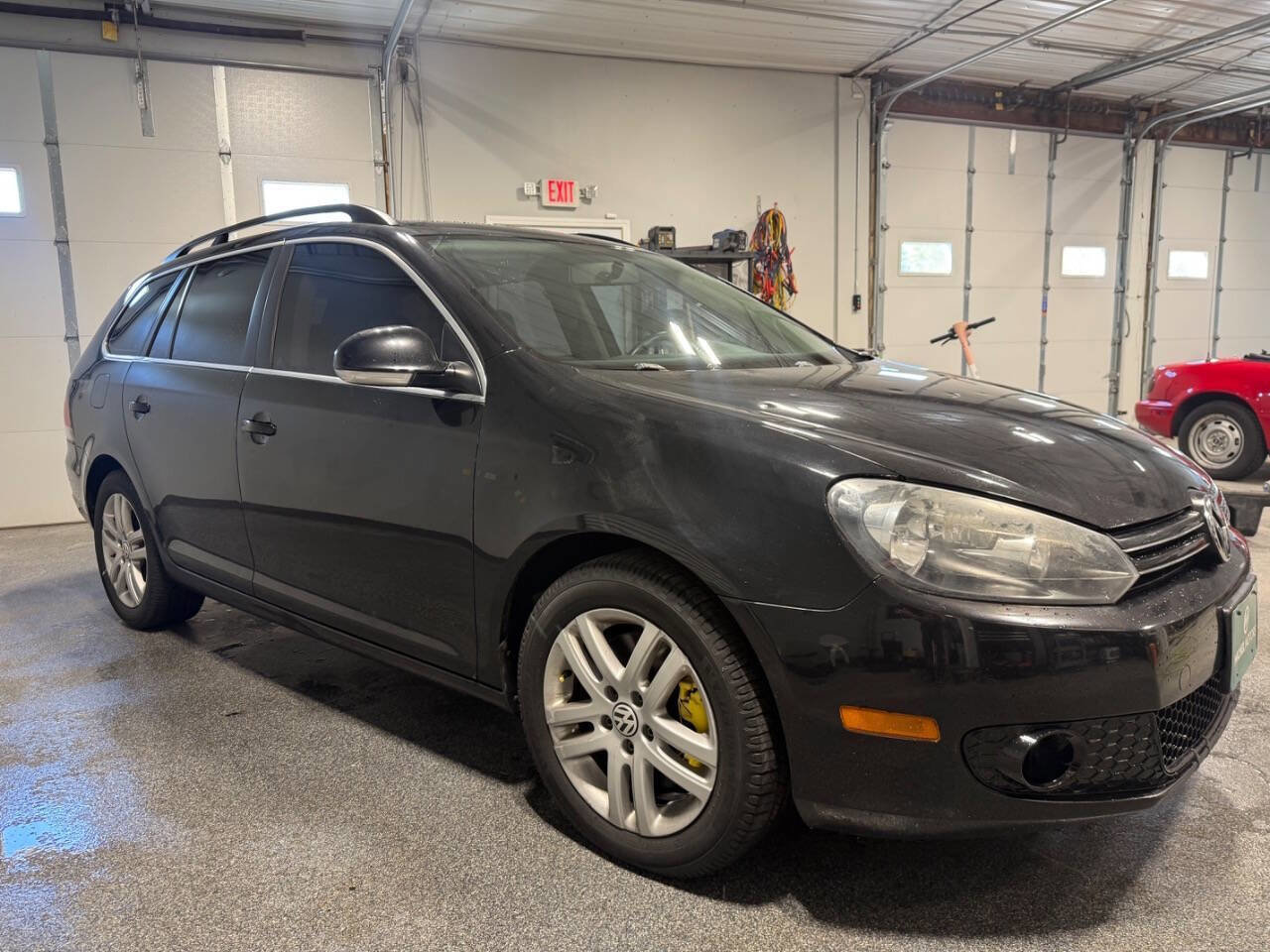 Used 2014 Volkswagen Jetta TDI FWD image 2