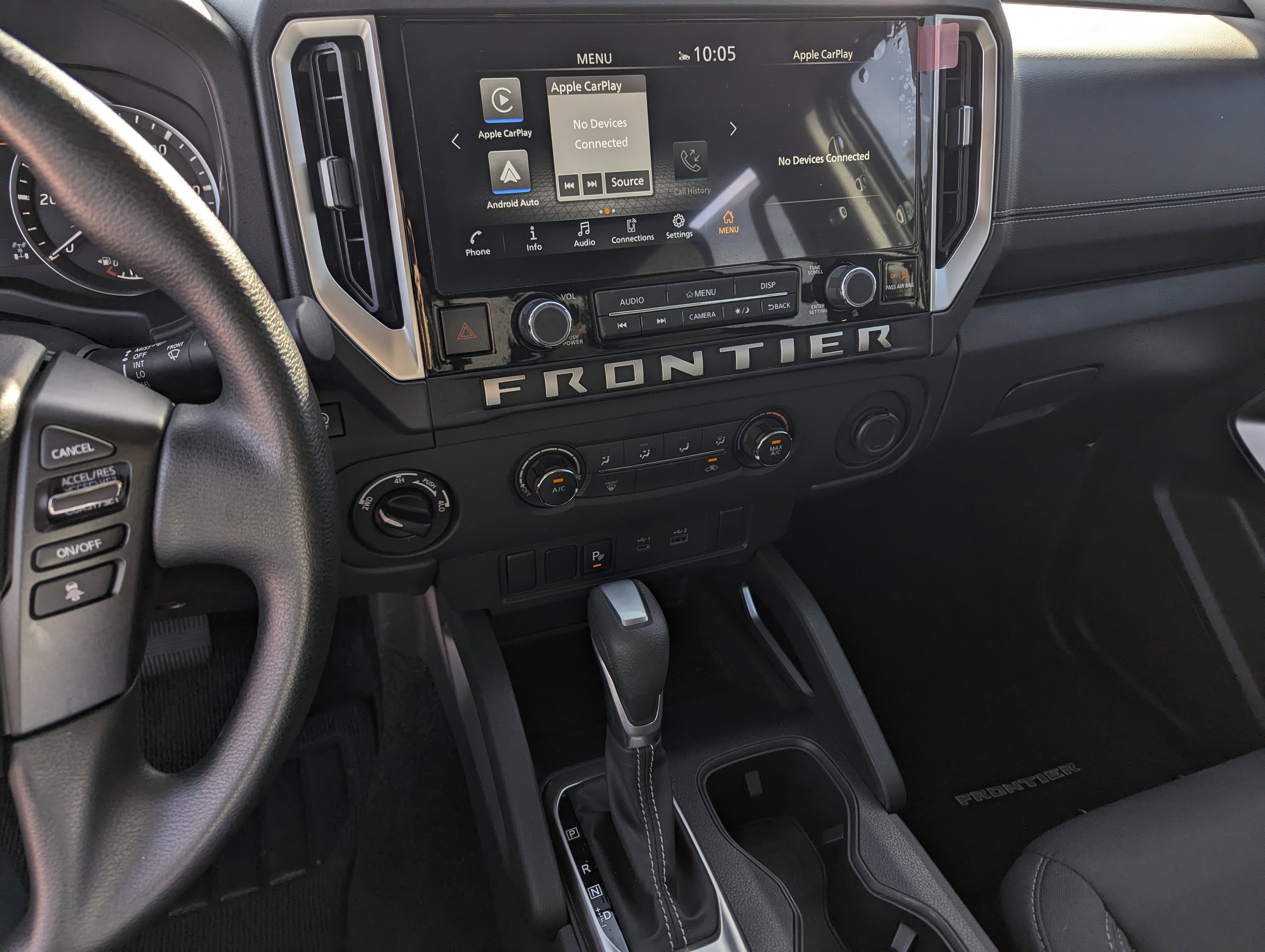 Certified 2025 Nissan Frontier SV image 11