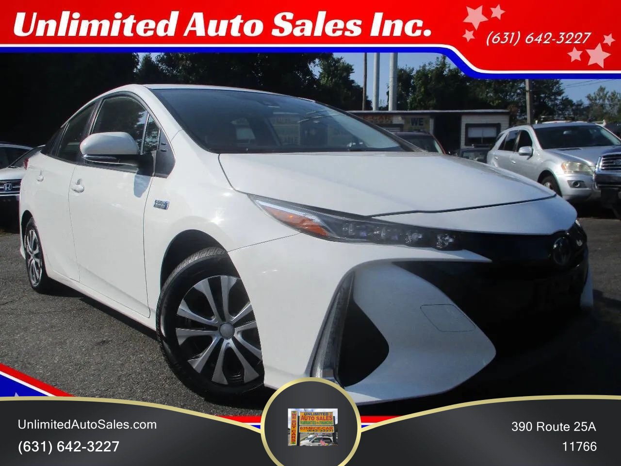 Used 2021 Toyota Prius Prime LE FWD image 1