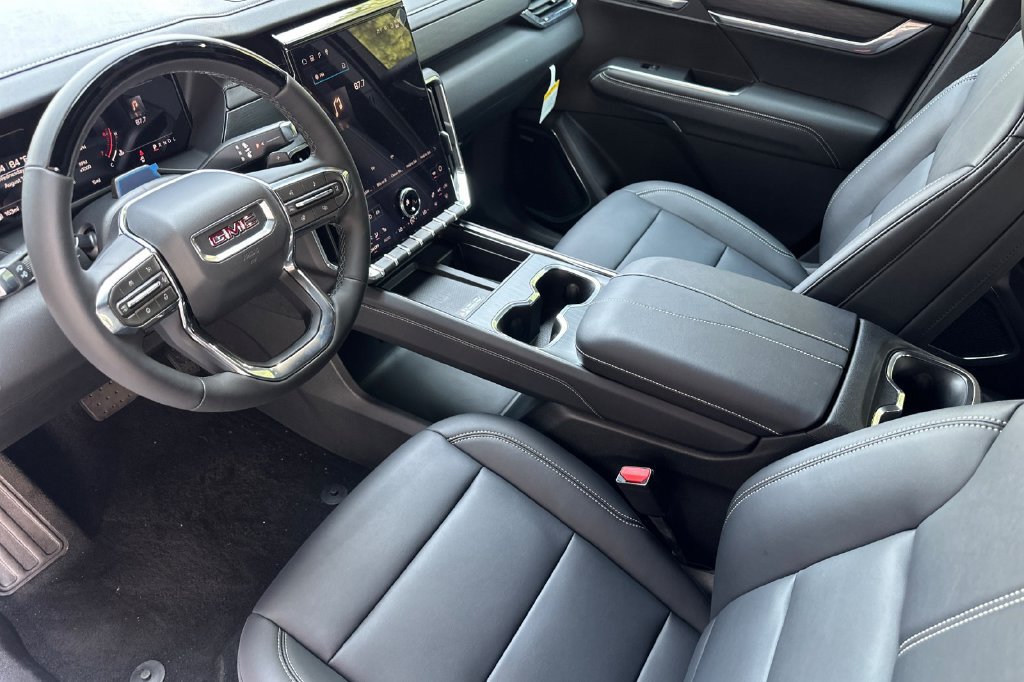 New 2026 GMC Acadia Elevation w/ Super Cruise Package AWD/4WD image 4