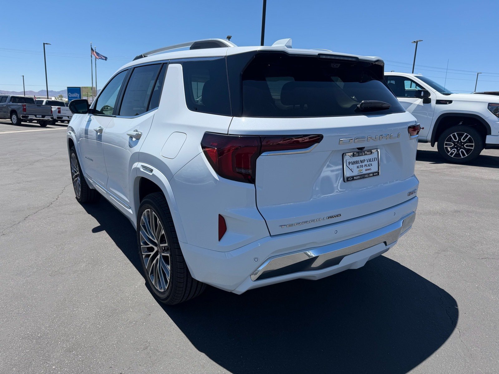 New 2027 GMC Terrain Denali AWD/4WD image 5
