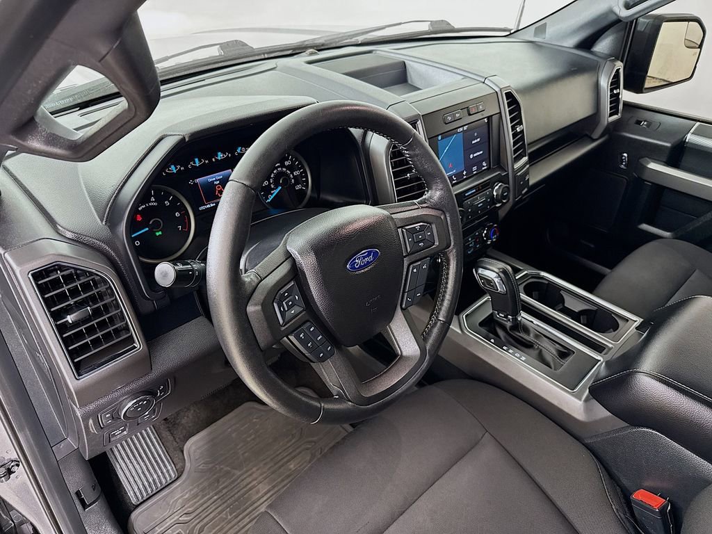 Used 2018 Ford F150 XLT w/ Equipment Group 302A Luxury AWD/4WD image 10