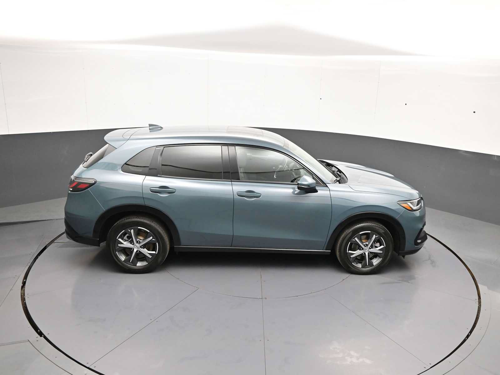 Used 2024 Honda HR-V EX-L image 35