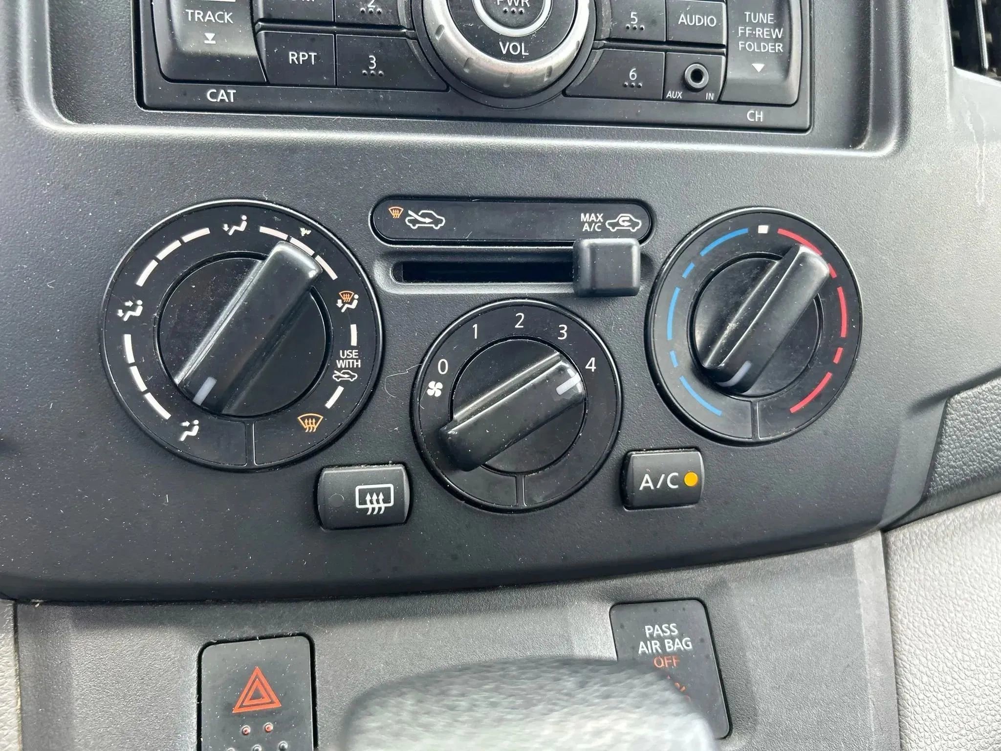 Used 2017 Nissan NV200 S w/ Back Door Glass Package image 14