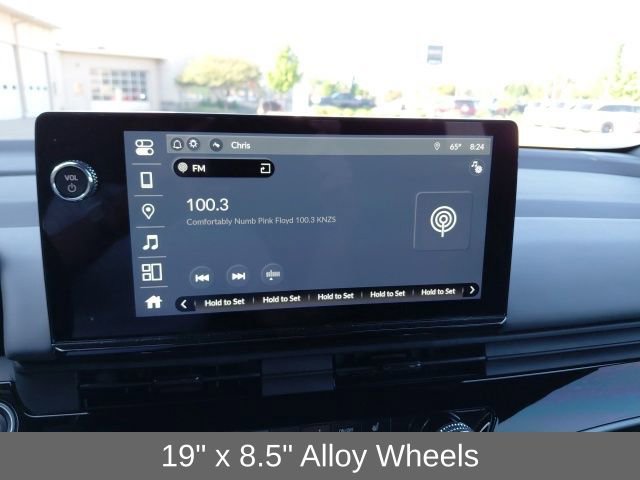Used 2025 Honda Prologue Touring image 15