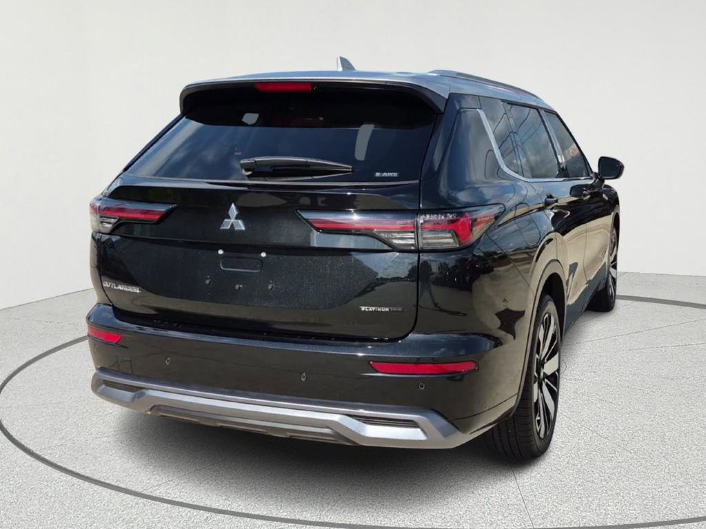 New 2025 Mitsubishi Outlander SEL image 6