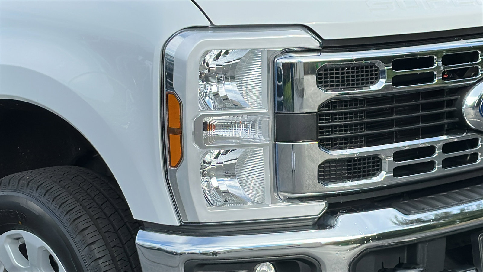 Used 2024 Ford F250 XLT image 4