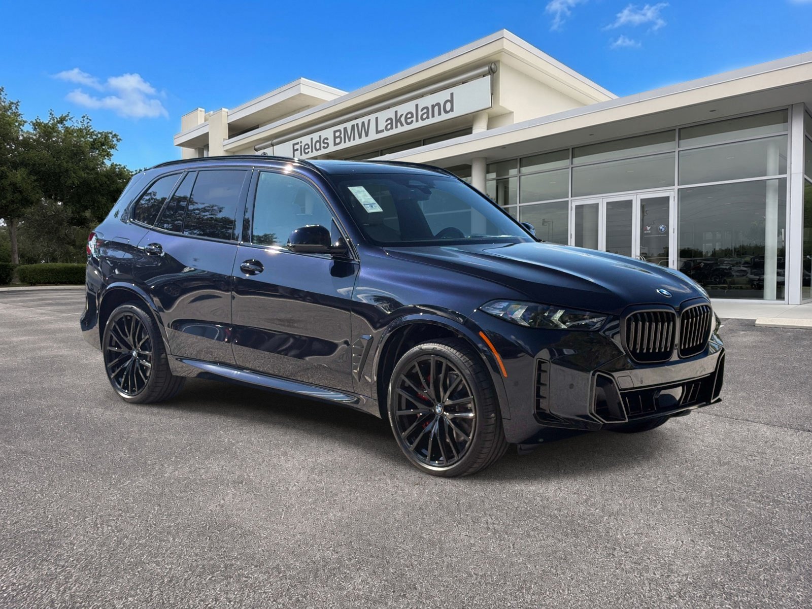 New 2026 BMW X5 sDrive40i w/ M Sport Package