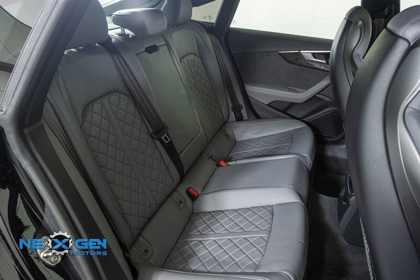 Used 2024 Audi S5 Premium Plus w/ Premium Plus Package AWD/4WD image 37