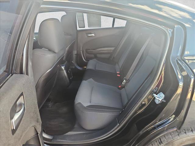 Used 2016 Dodge Charger SXT w/ Blacktop Package RWD image 19