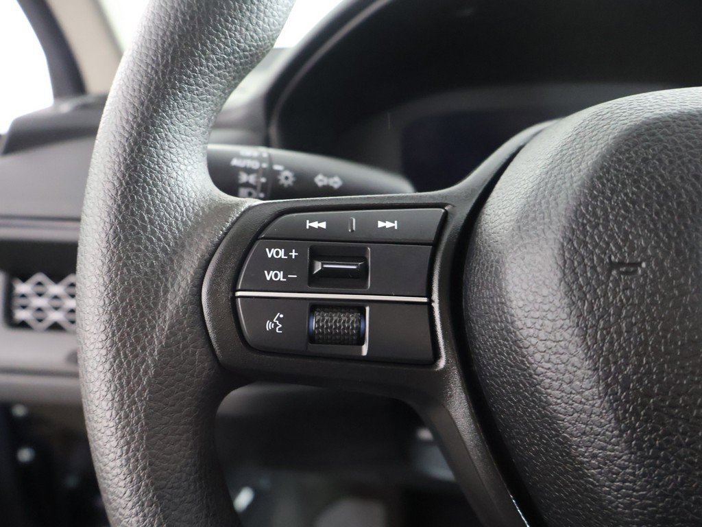 Certified 2025 Honda Accord LX image 38