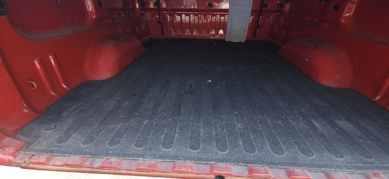 Used 2015 GMC Sierra 1500 SLE w/ SLE Value Package AWD/4WD image 25