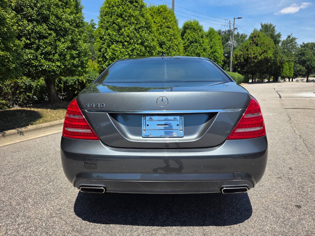 Used 2011 Mercedes-Benz S 550 w/ Sport Pkg Plus One image 4
